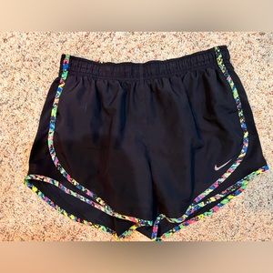 Women’s Nike tempo shorts